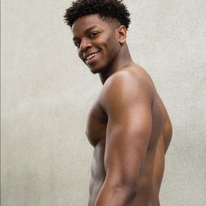 Meet your Posher, Beau